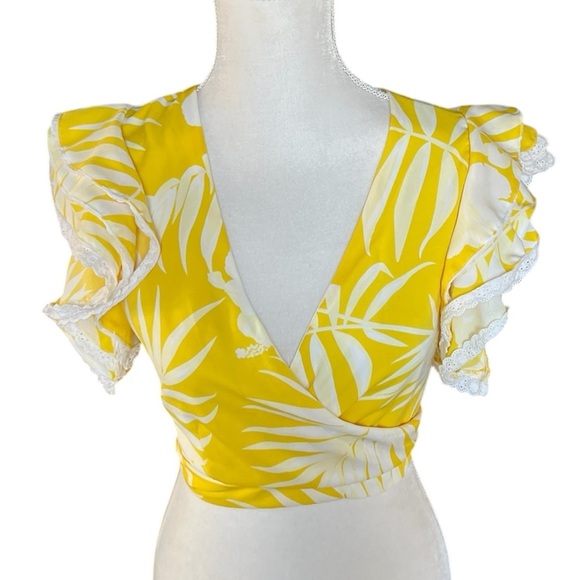 Vibrant Yellow Plunge V-Neck Wrap Blouse with Flutter Sleeves Size Small - Picture 1 of 8